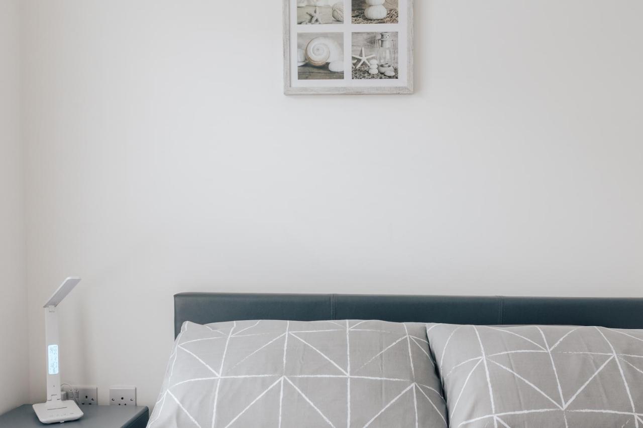 Central 2 Double Bedroom Flat With Parking Bournemouth Exteriör bild